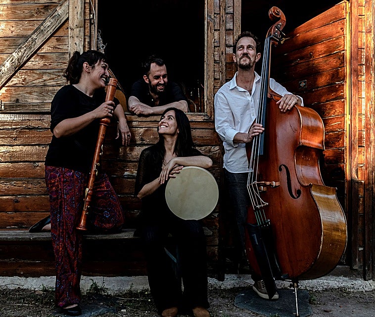 El peregrinaje musical del grupo Taracea discurre por tres Marcos Históricos