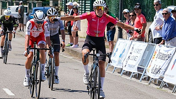 Gabriel Diez gana de nuevo y se lleva la general del Circuito Cántabro