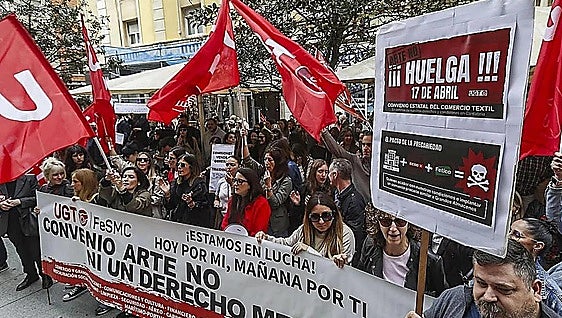 El Gobierno de Cantabria estudia impugnar el convenio estatal de grandes cadenas comerciales del sector textil y del calzado