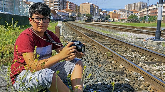 La pasión de Marcos, el niño que lo sabe todo de trenes
