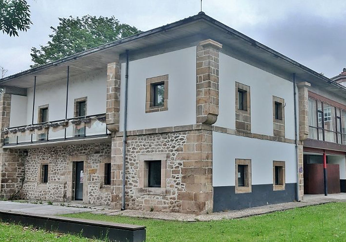 Los Corrales de Buelna abre sus puertas al turismo