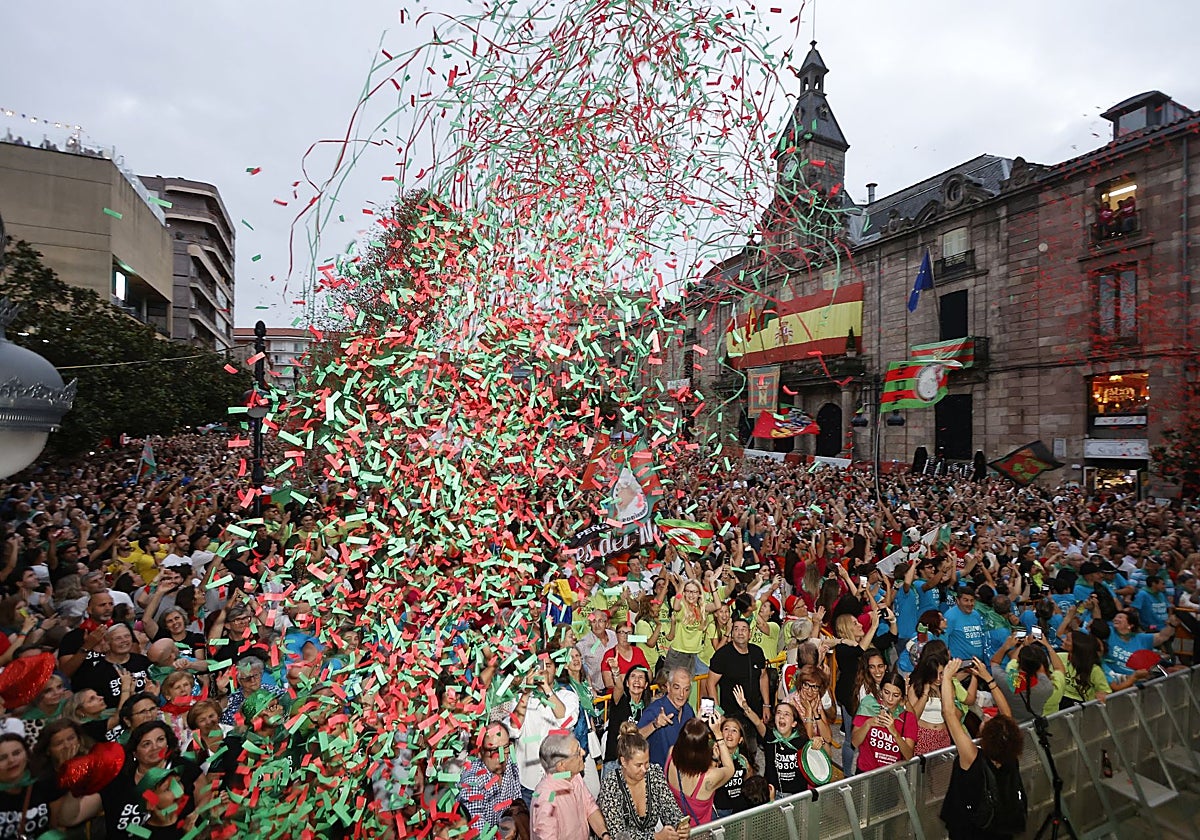 La Patrona suma un día de fiesta y reunirá a 741 peñas en las calles de Torrelavega