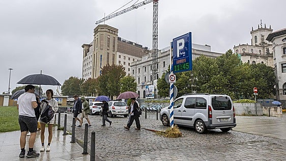 Aparcamientos completos y colas en las entradas, una rutina del Santander lleno