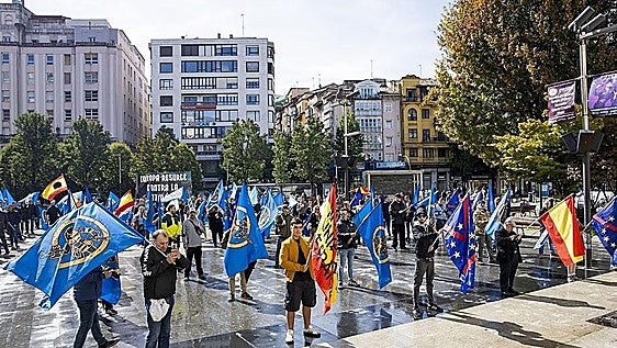 Rock contra el Fascismo alerta del regreso del festival «ultra» Galerna a Santander