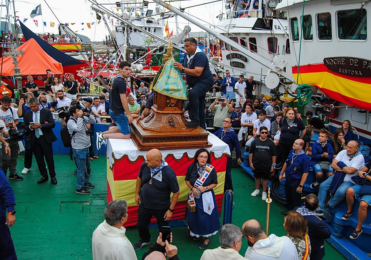 La procesión de la Virgen del Puerto, en imágenes