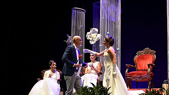 Javier Vázquez Losada, ganador de las Justas Literarias de Reinosa con 'Versos digitales'