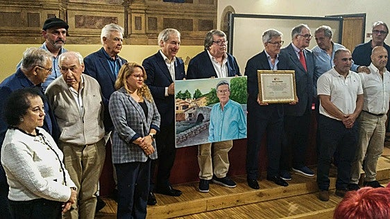 Pedro Álvarez, nuevo socio de honor de la Sociedad Cántabra de Escritores