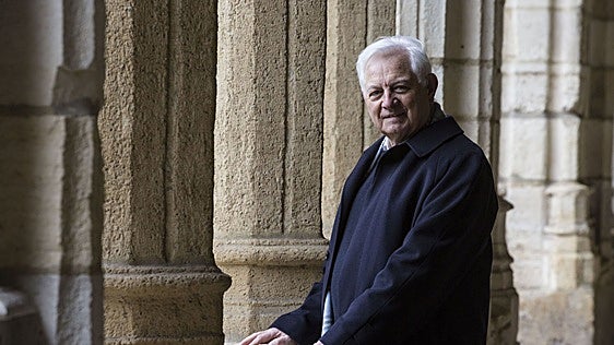José Vicente Pérez se despide este sábado como párroco de la iglesia del Santísimo Cristo