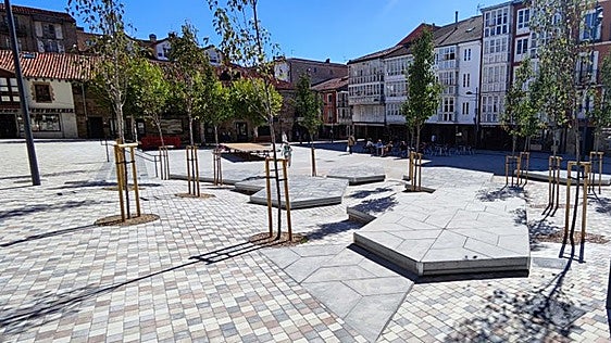 Las obras de la Calle Mayor de Reinosa se rematarán tras las fiestas