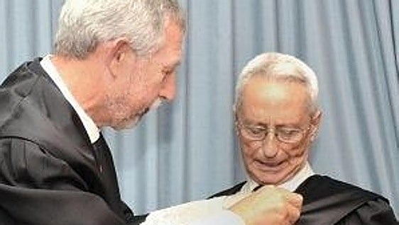 Jurista, abogado con vocación y convicción y apasionado de la lectura