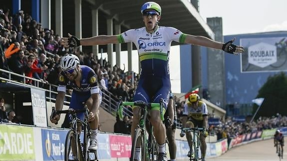 Hayman ganador de la ParÍs-Roubaix. 