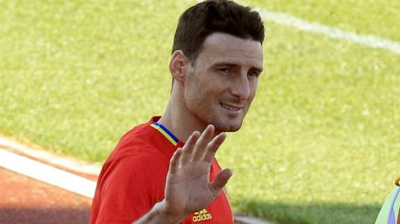 Aduriz se entrena con la selección. 