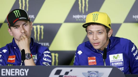 Lorenzo y Rossi, durante una rueda de prensa. 