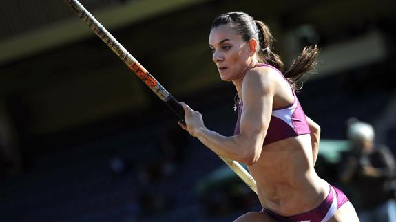 Isinbayeva, durante una competición. 