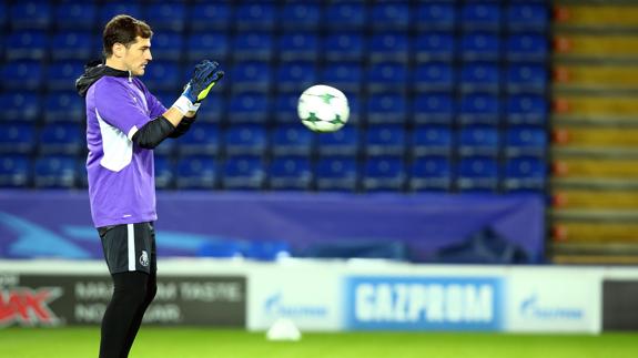 Casillas con el Oporto. 