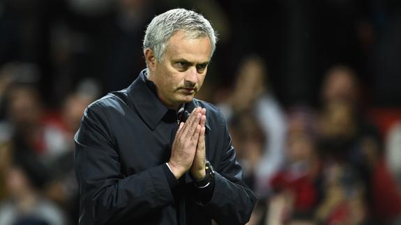 José Mourinho, entrenador del Manchester United. 
