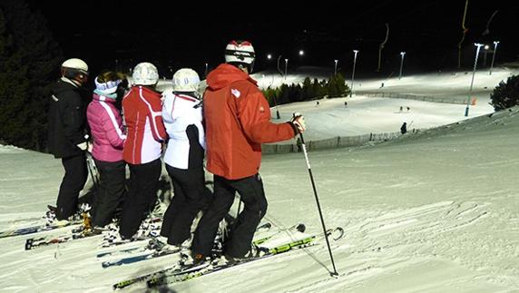 La pista La Pleta en una jornada de esquí nocturno