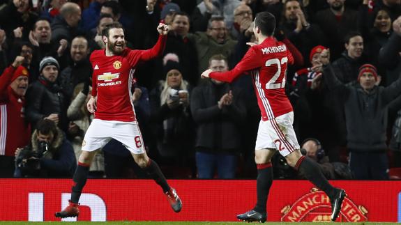 Juan Mata, tras marcar al Hull City. 