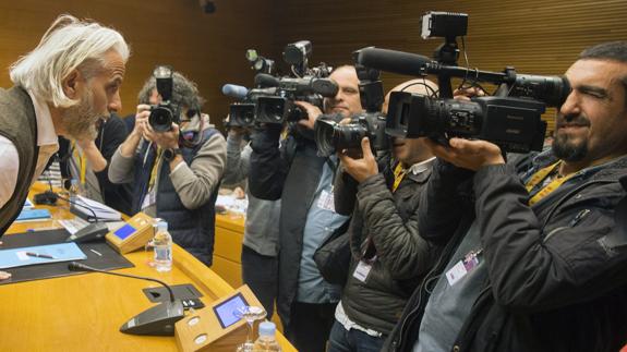 Marcos Benavent en la comisión de investigación de Las Cortes Valencianas.