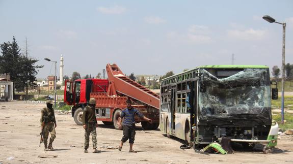 El ataque, al oeste de Alepo, causó 126 muertos.