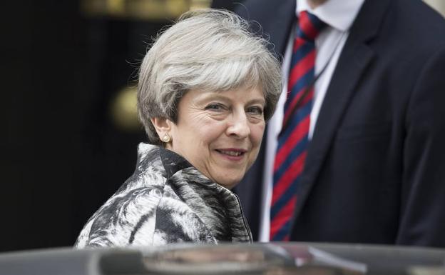 May, en Downing Street. 