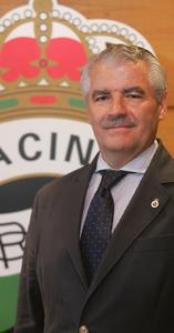 «Se habla del milagro deportivo del Sevilla, pero éste empezó con la estabilidad patrimonial»