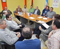 La directiva gimnástica culpa del retraso del nuevo Malecón al Ayuntamiento