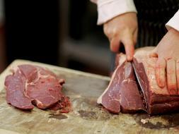 Oria recomienda comer carne con normalidad. / AP