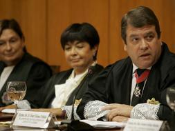Tolosa reivindica una justicia "eficaz y digna" y reclama más medios