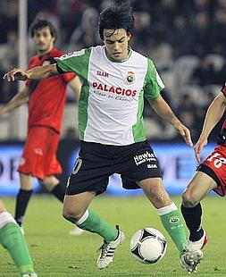 Juanjo González desconoce si continuará en el cargo tras el partido de hoy. ::                             JAVIER COTERA