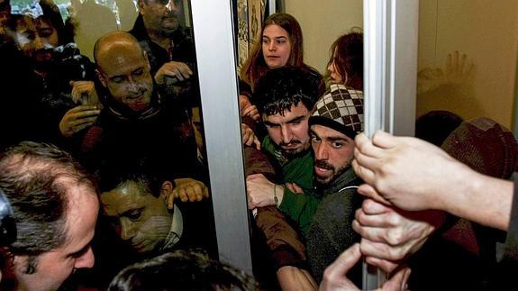 Diego se acoge a su privilegio y declarará por escrito sobre el escrache en la Universidad