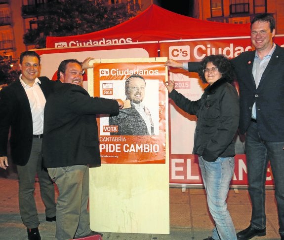 Ciudadanos ve una "oportunidad histórica de entrar con fuerza" en la región