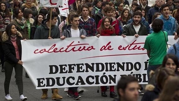 Manifestación de estudiantes cántabros el pasado mes de febrero.