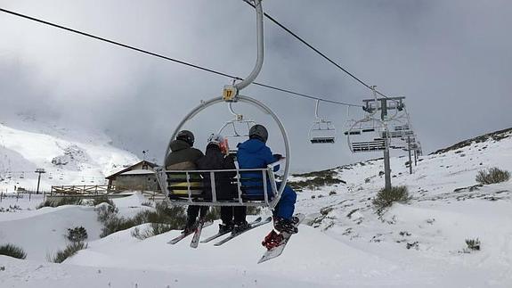 El primer fin de semana ha sido "satisfactorio" en Alto Campoo