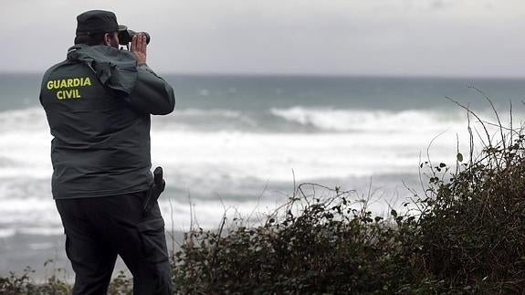 «Pido a Dios y a la mar que me devuelvan a mi hijito», ruega el padre