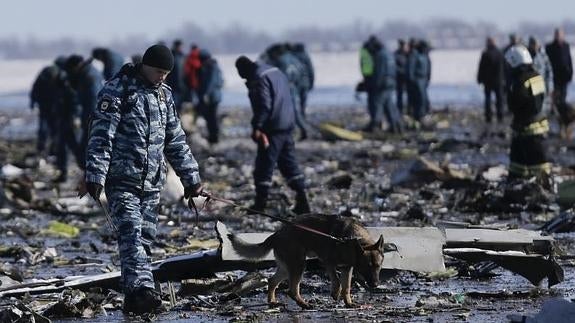 La identificación de los muertos en el accidente de avión de Rusia tardará al menos dos semanas