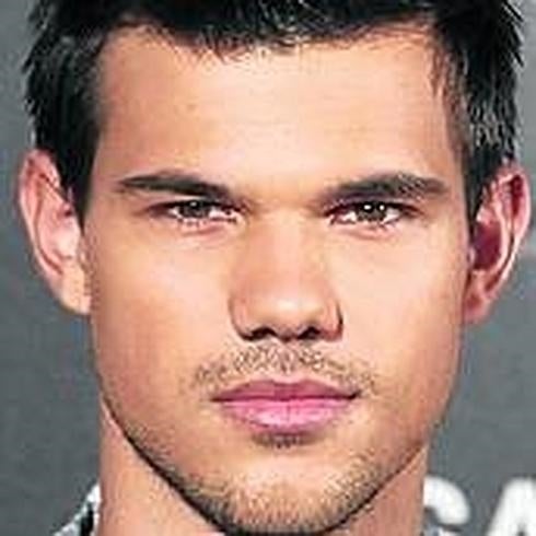 Taylor Lautner, cambio de imagen