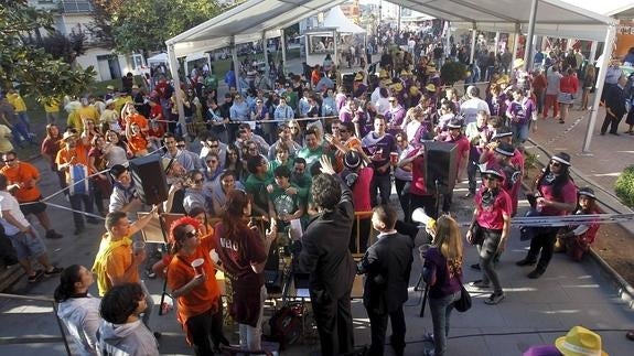 Las fiestas del Barrio Covadonga comenzarán el 22 de abril e incluirán 65 actividades