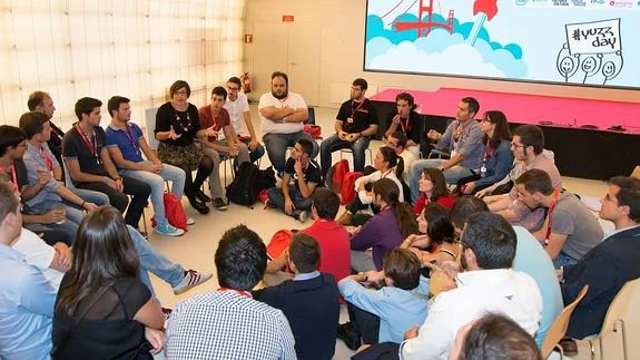 Los jóvenes emprendedores, en una de las últimas ediciones del programa Yuzz