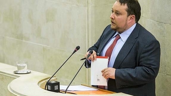 Rubén Gómez durante su intervención en el estrado