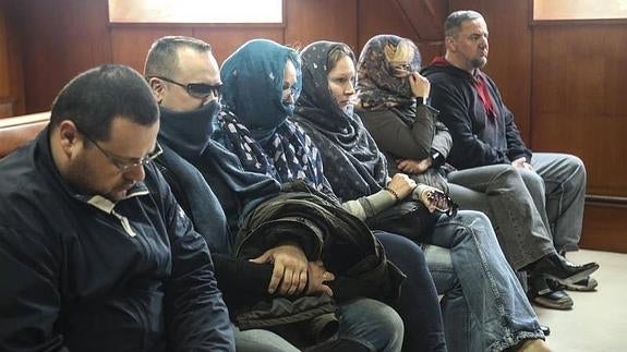 Los acusados, esta mañana durante el juicio.