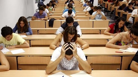 Hoy 2.312 estudiantes se enfrentan a la Selectividad en Cantabria