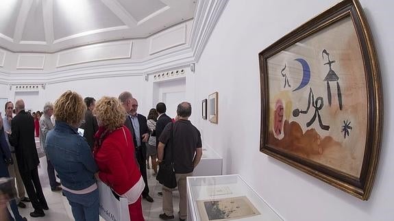 Exposición con fondos del Archivo Lafuente en el Palacete del Embarcadero, en Santander