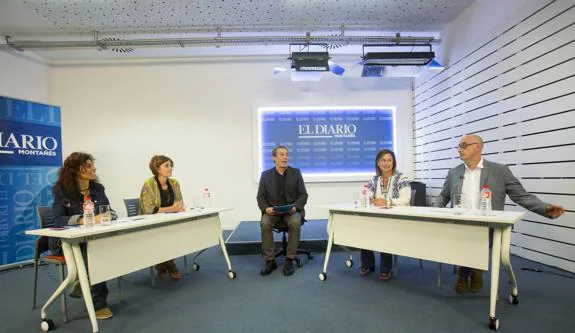 Los candidatos por Cantabria de los cuatro principales partidos debaten en Palabras Cruzadas.