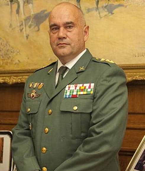 El nuevo coronel jefe siempre ha estado vinculado a Cantabria, donde contrajo matrimonio, está asentada su familia y tiene su residencia.