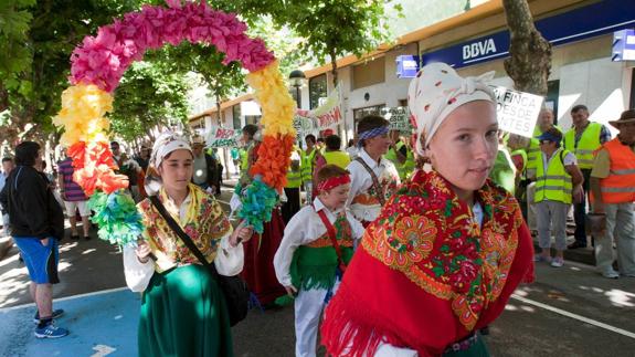 El folclore de Cantabria será protagonista este domingo en Cabezón de la Sal. 