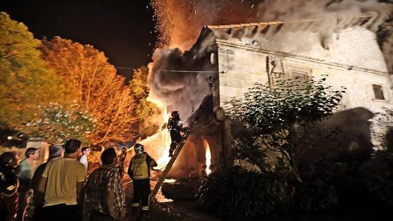 ‘Incendio en la localidad de Udías’. 