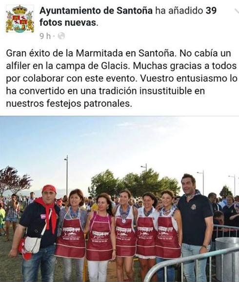 El alcalde posa en numerosas fotos del perfil de Facebbok del Ayuntamiento de Santoña.