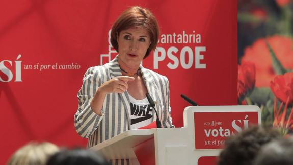 Puerto Gallego, exalcaldesa de Santoña y actual diputada del PSOE en el Congreso 