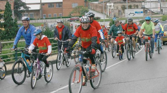 Una de las pasadas ediciones de 'Torrelavega sobre ruedas'.